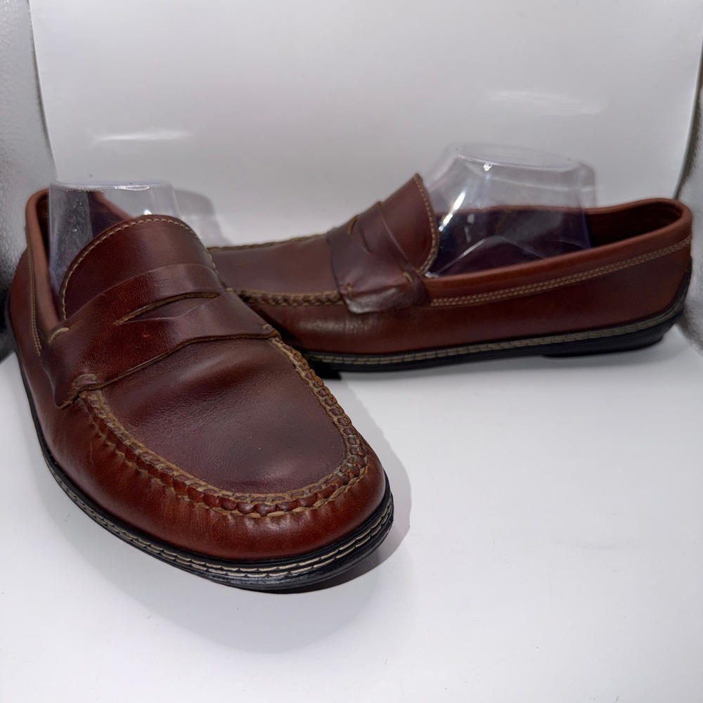 G.H. Bass Weejuns 10.5 M Brown Leather Penny Loafers Classic Preppy Academic